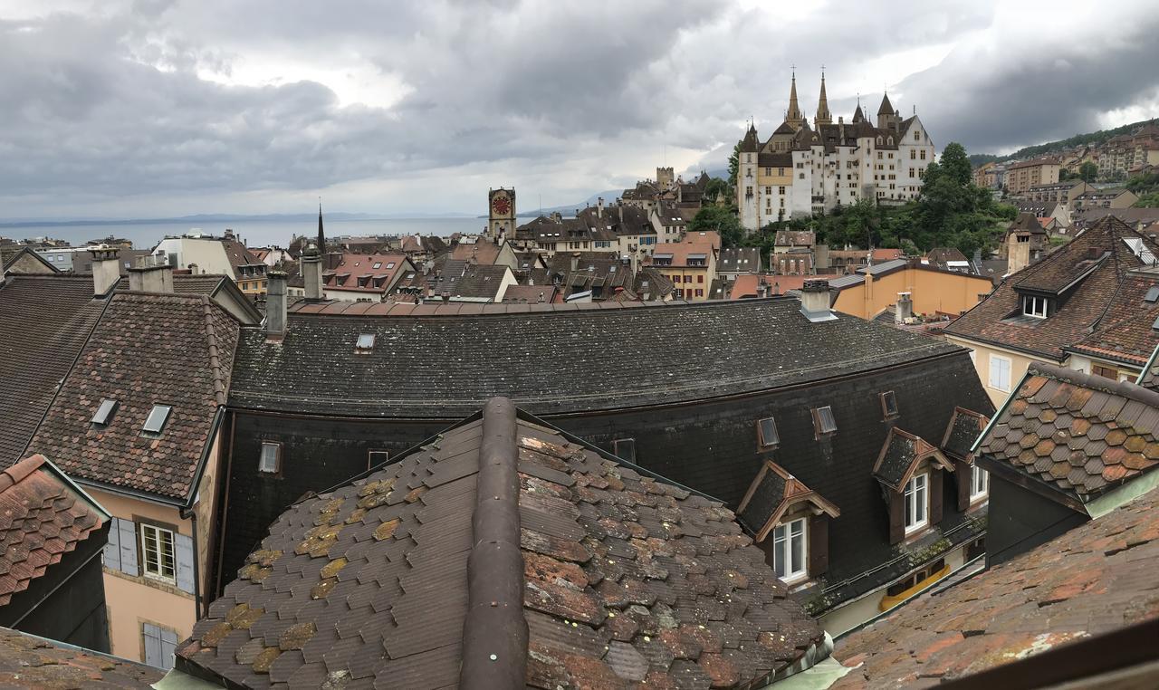Luxury Duplex Vue Chateau ヌシャテル エクステリア 写真